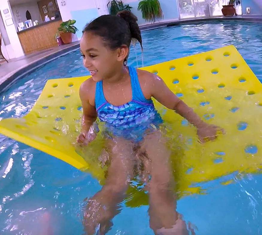 Finis Floating Island: This Mat Isn't Just for Kicking Practice
